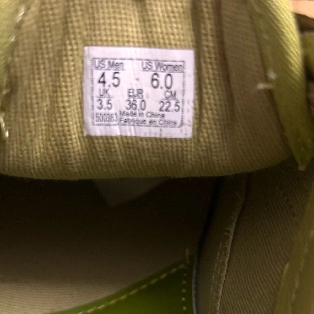 Vans Chunky Platform Sneakers in Bright Yellow - Picture 12 of 12
